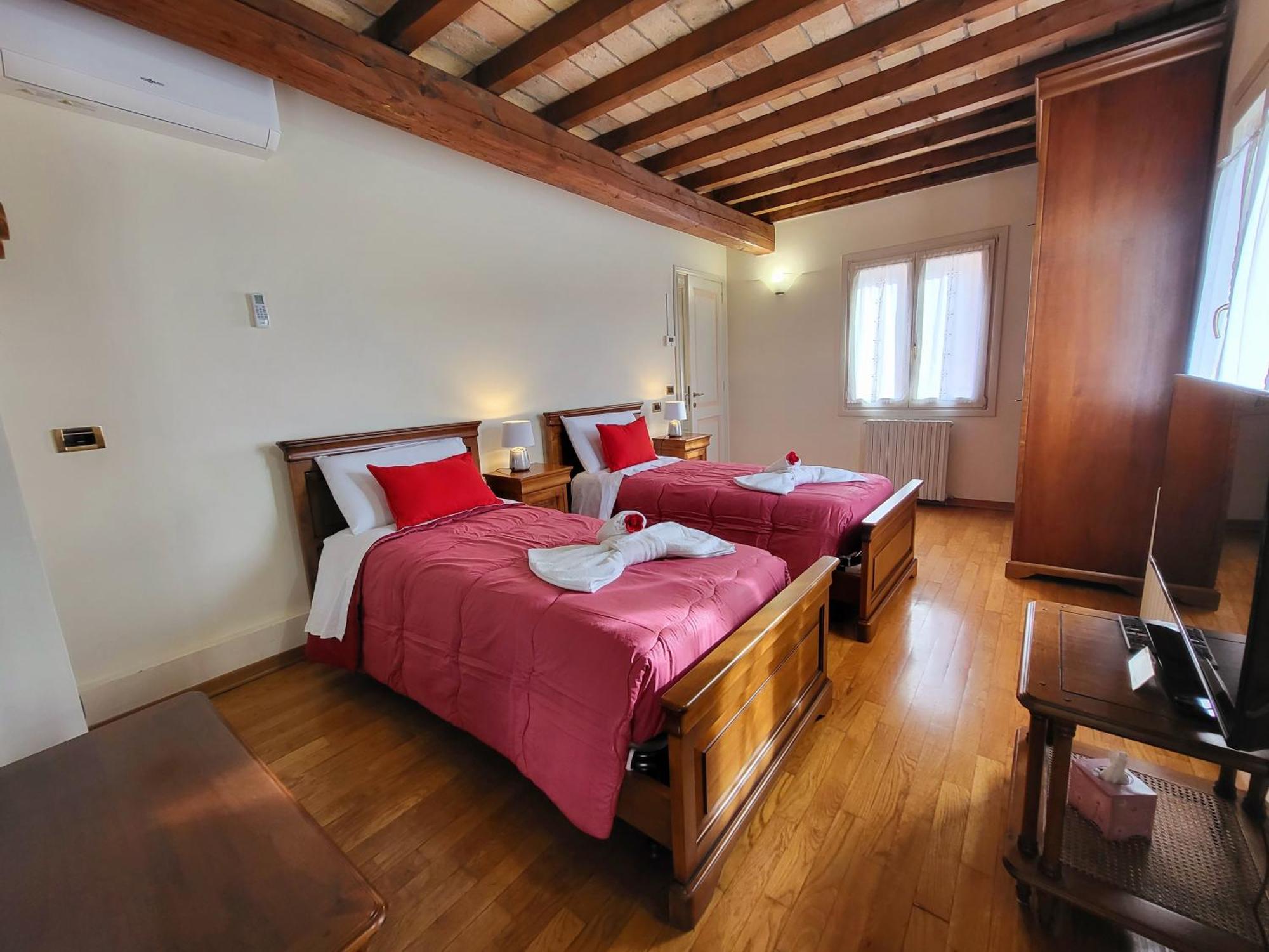 Residence Antico Borgo Modena Buitenkant foto